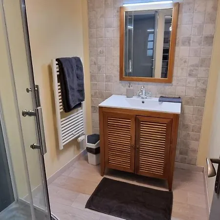 Le Bayard Authentique Maison Sétoise Patio Climatisée Centre Historique Parking Payant à Proximité * Sète