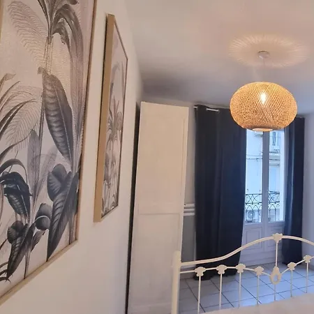 Casa vacanze Le Bayard Authentique Maison Sétoise Patio Climatisée Centre Historique Parking Payant à Proximité