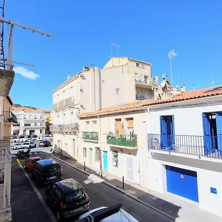 Le Bayard Authentique Maison Setoise Patio Climatisee Centre Historique Parking Payant A Proximite